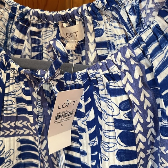 Loft Fern Stripe Tasseled V-neck Blouse - NWT - Picture 5 of 6